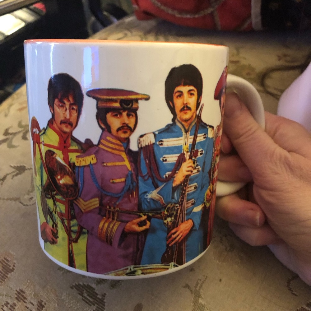 2013 Authentic Beatles Mug-668 $25 or $20 w/offer
